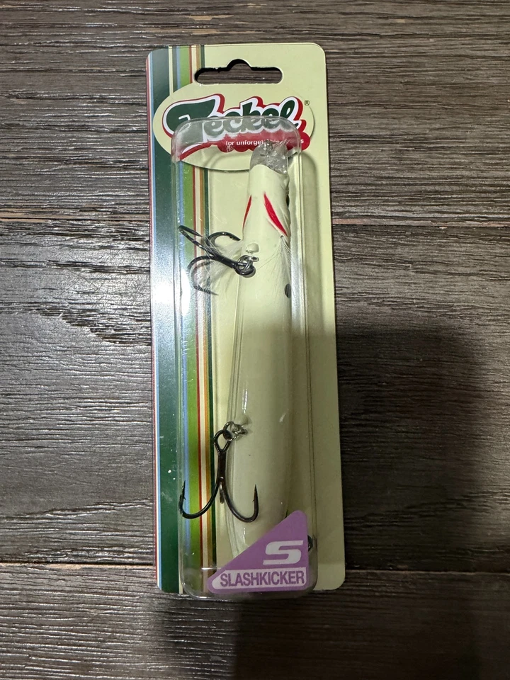 Teckel Slashkicker Topwater Bass Bait - Choose Color - Image 2 of 4