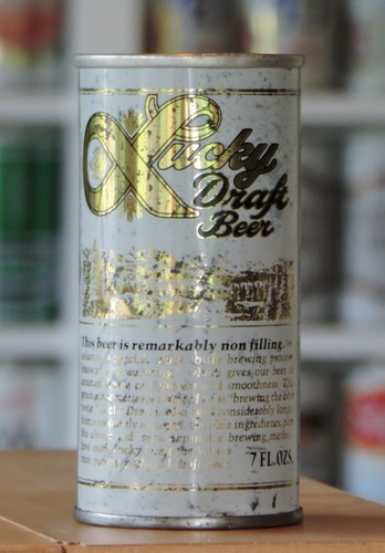 LUCKY DRAFT BEER, LUCKY BREWERY SAN FRANCISCO, CA. 7 OZ. RING PULL CAN #2-28-35