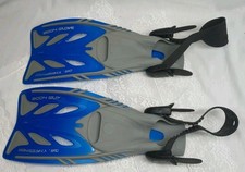 Body Glove Surge Snorkel/ Swim Fins Small/Med 9-13 Junior Blue