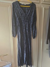 Zara Womens Full Sleeve Dress XS  Rushed Waist Front Slit With Buttons Grey Blac