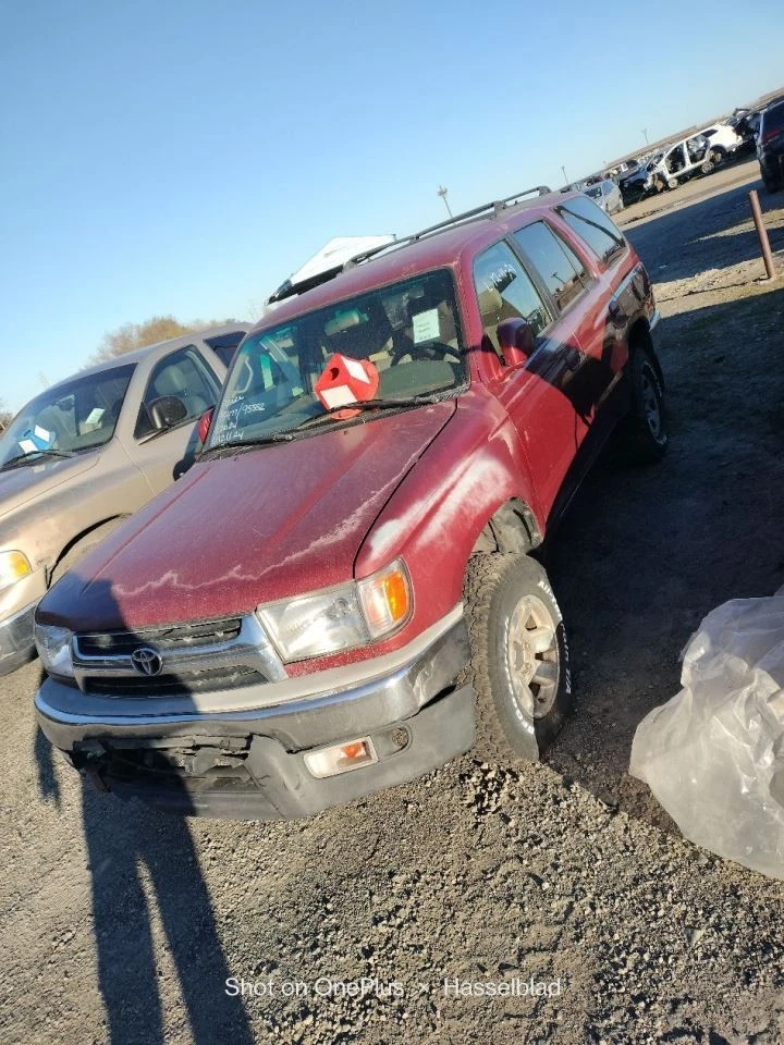 COOLANT RESERVOIR 1647075030 1996-2002 TOYOTA 4 RUNNER Foto 2 de 4