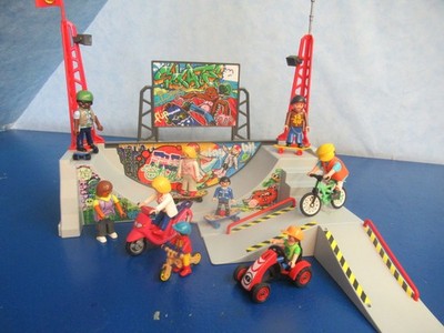 70168 Skaterbahn Kids fun Park City Life  Figuren v Zubehör  Playmobil 9872