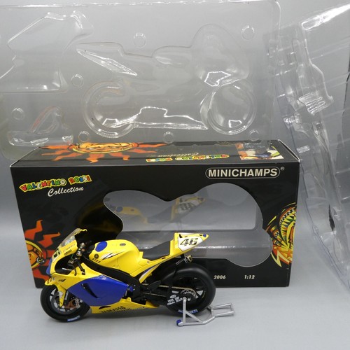 Minichamps scala 1/12 Valentino Rossi Yamaha YZR-M1 2006 Camel 122063046