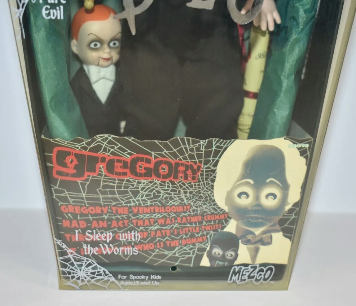 Living Dead Dolls poupée Annabelle 25 cm Mezco Toys
