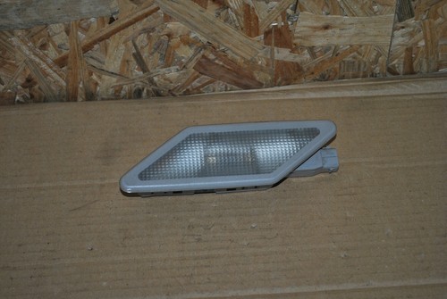 BMW E36 Innenleuchte Leseleuchte hinten rechts Innenleseleuchte Leuchte Lampe