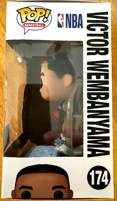 Funko POP! 🏀 NBA #174 Victor Wembanyama 🔥Rookie🔥 w/ protector