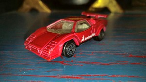 matchbox lamborghini countach 1985