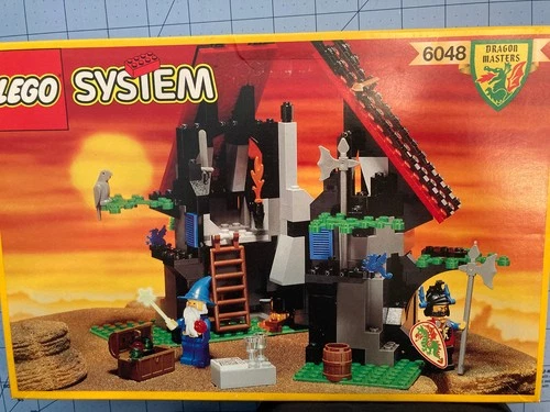 Vintage LEGO Castle: Majisto's Magical Workshop (6048)