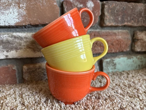 HOMER LAUGHLIN FIESTA WARE TEA CUP LOT YELLOW & TANGERINE ORANGE MADE IN USA
