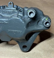 Mercedes Benz Brake Caliper 2 022 11 07 194 3806 thumbnail 5