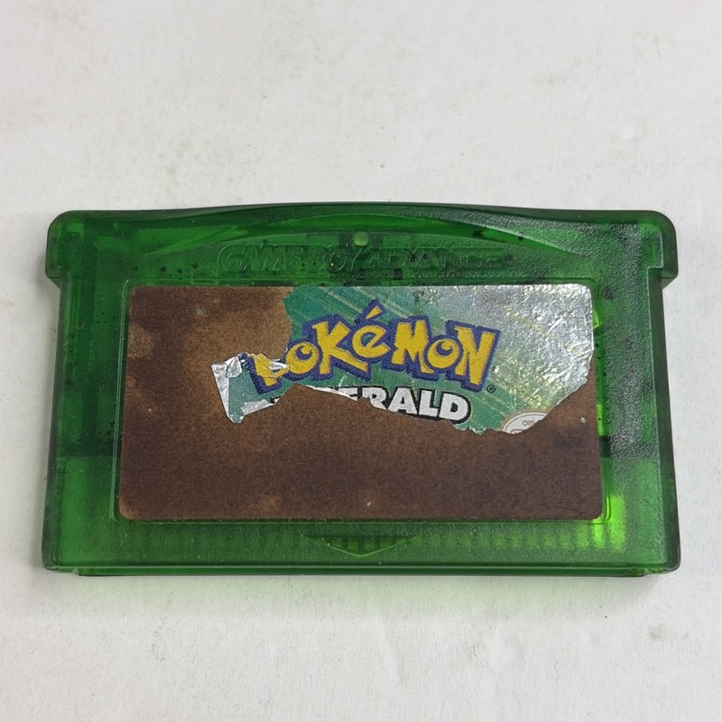 Pokemon Emerald Nintendo Game Boy Advance Authentic Label New Battery
