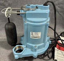 Little Giant 506807 1/3 HP Submersible Sump Pump Open Box New