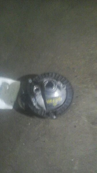 Rodilla delantera de pasajero a través de 1/1/86 excluyendo trabajo adicional para 84-86 ARIES 41149 Foto 3 de 3