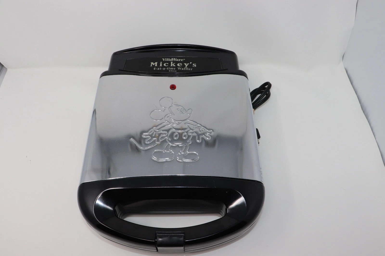 Villaware Original Mickey’s Waffler 4 AT-A-TIME 5555-02 Disney Waffle Maker