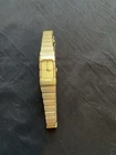 Vintage  Women’s Seiko Quartz Rectangle Dress Watch Gold Tone Bracelet 13.1mm