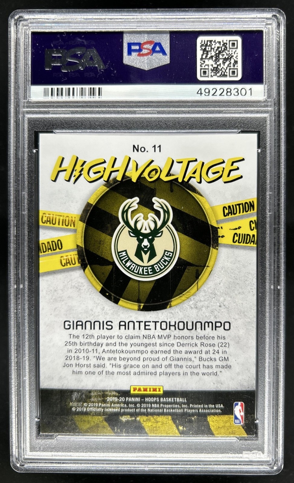 2019-20 Panini Hoops Giannis Antetokounmpo High Voltage #11 Bucks PSA 9 view 2