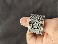 .High-grade Tibetan Silver Precision Carved Hollow Out Thumb Ring Ring X01