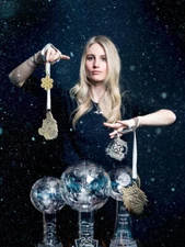 V7257 Anna Gasser Sport Snow Winner Rewards Hot Snowboarder WALL POSTER PRINT