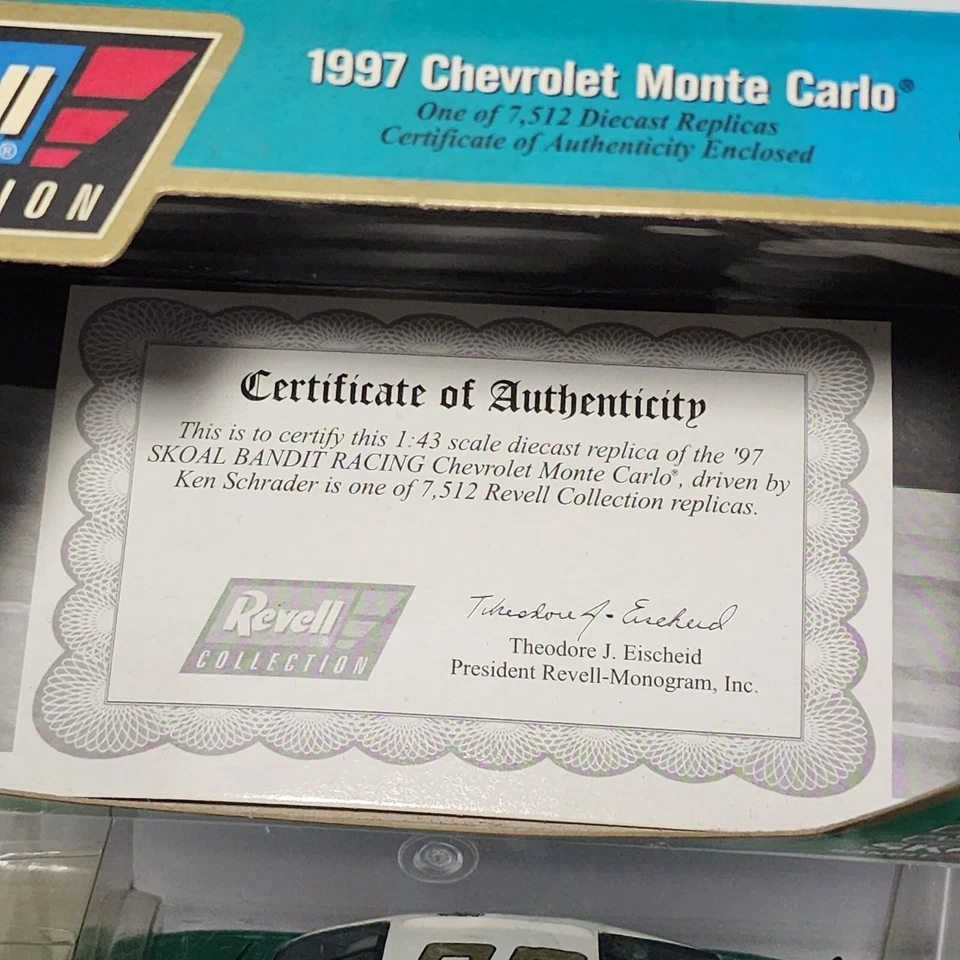 1:43 Revell 1997 Diecast #33 Skoal Bandit Monte Carlo Ken Schrader  - Image 2 of 4