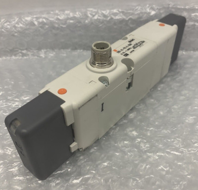 SMC EVS1-01-FIG-D-3ZM0   SOLENOID VALVE     *NEW*