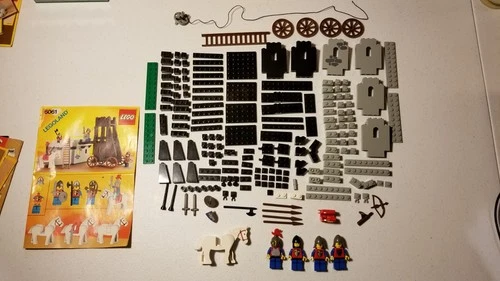 LEGO Castle: Siege Tower (6061) 100% complete with instructions