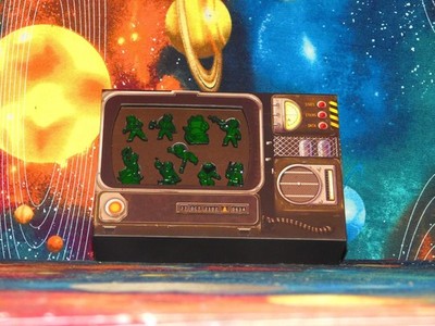 Fallout 9-piece Glow in the Dark Vault Boy Pin Set