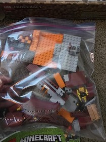LEGO Minecraft The Iron Golem 21123 and 21154 Incomplete The Blaze Bridge