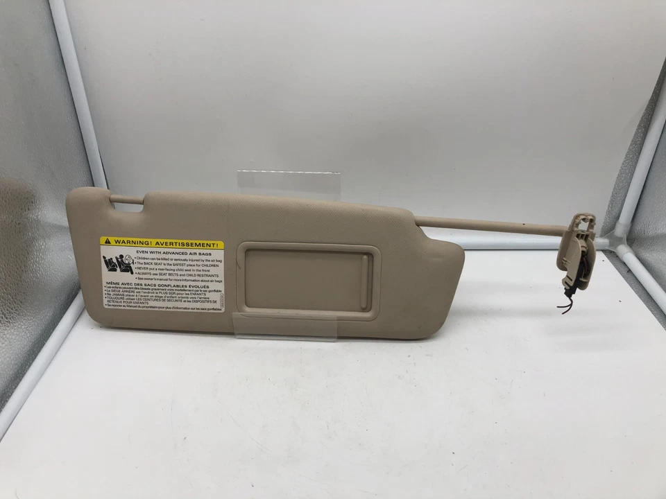 Parasol para pasajeros Audi A4 2009-2012 gris iluminado OEM B03B46045 Foto 4 de 4