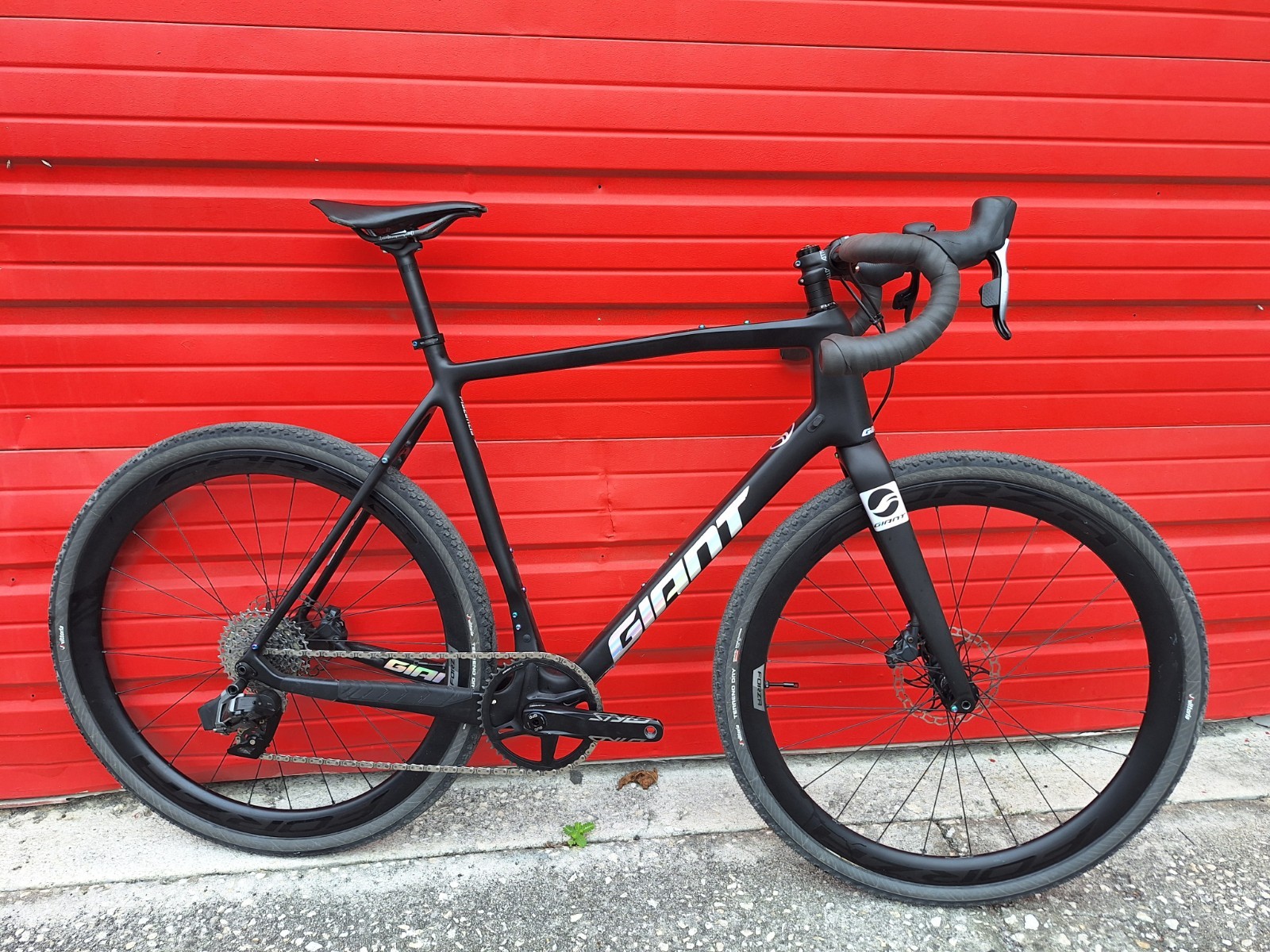 Bombtrack HOOK EXT-C 56cm 50c tires clearance Carbon Gravel SRAM AXS,Forza