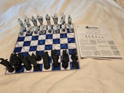 Harry Potter Wizard Chess Game Set Vintage 2002 Mattel-COMPLETE NO BOX