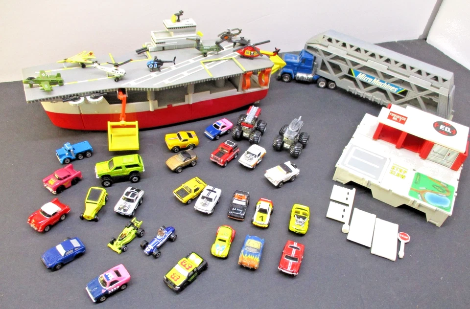 Various Vintage  Lot of Micro Mini Machines Cars Military Galoob Hasbro 150+Lot - Image 2 of 4