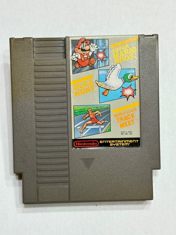 Super Mario Bros. / Duck Hunt / Track Meet (NES, 1990) Authentic Tested Working - Image 2 of 4