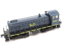 354N - Arnold N - US Diesellok B & O blau - Bastler !!