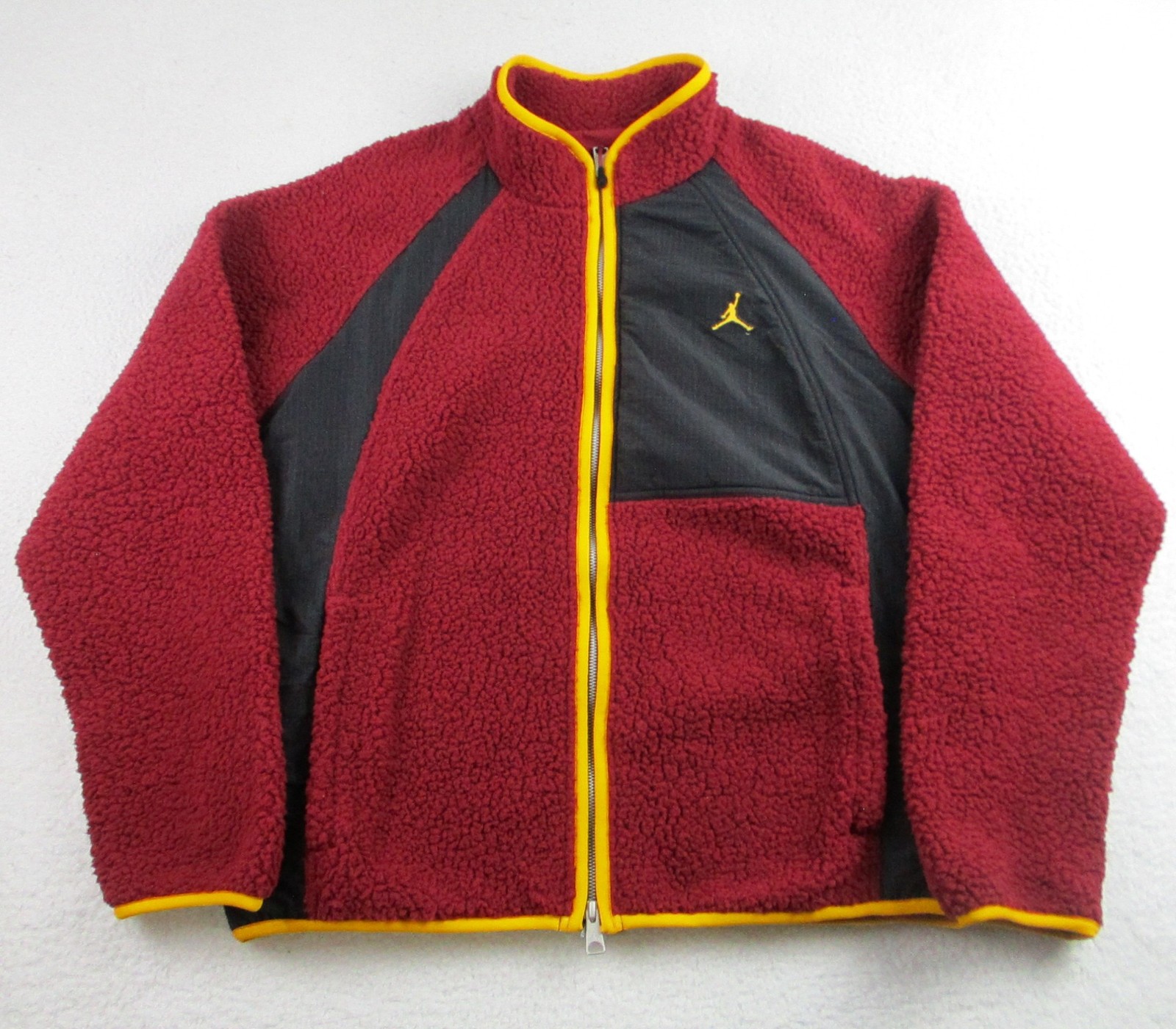 SACAI X NIKE Giacca Nike Jordan uomo M rossa nera gialla full zip pelliccia sintetica NBA basket nuova con etichetta