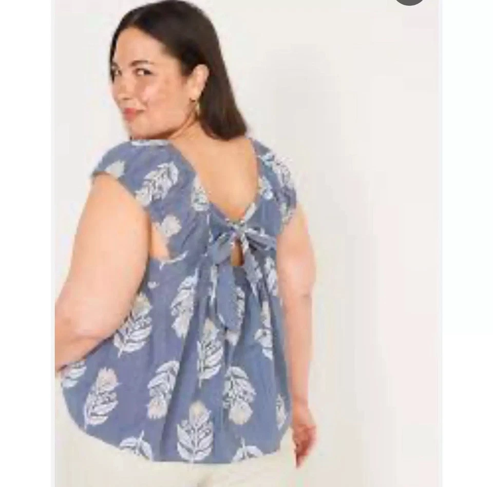Blusa feminina Old Navy manga folhada floral 2X azul boho camponesa fora do ombro - Imagem 2 de 4