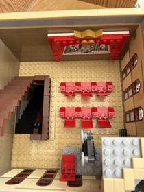 LEGO Palace Cinema 10232 Complete with Instructions Creator Expert -mm