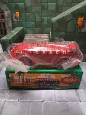 Vintage NOS 1994  Texaco 1934 "DOODLE BUG" Diamond T Tanker Die Cast Bank