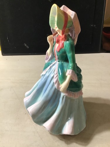 Rarissima statuina Paragon Fine Bone China Lady Patricia 7,75" abito verde - Foto 5 di 9
