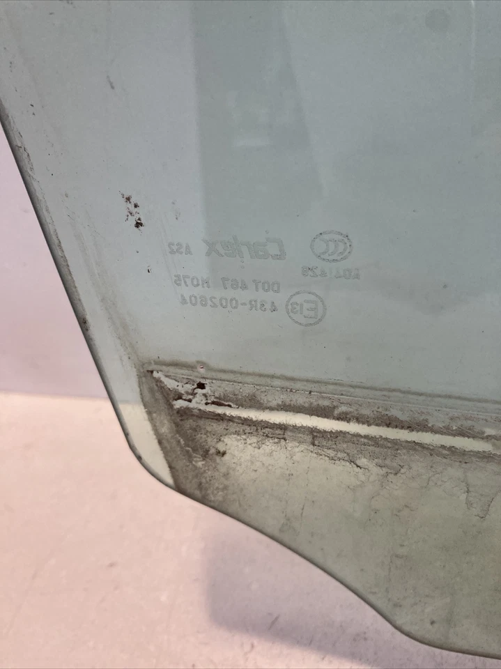 Subaru Tribeca Glass Window Rear Right Door Genuine 3.0 V6 2009 — 第 2/4 张图片