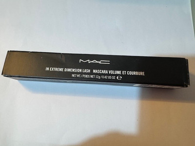 MAC IN EXTREME DIMENSION LASH MASCARA 12G BLACK EXTREME
