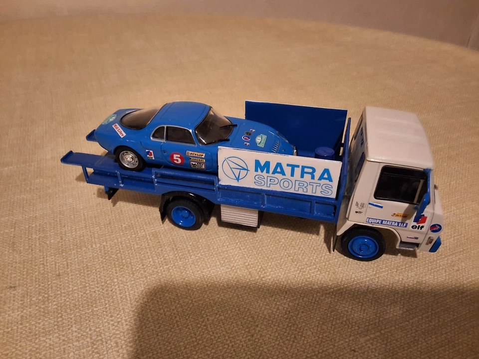 camion Berliet 20 k plateau  porte-voiture et Matra Djet V 1/43 - Photo 2/4