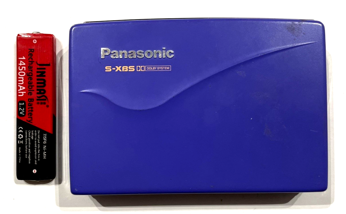 Panasonic RQ-S15 stereo cassette player Made in Japan Reverse S Panasonic RQ-S15 stereo cassette player Made in Japan Reverse S