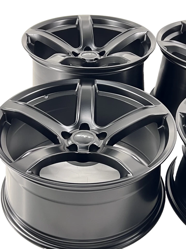 CARGADOR DODGE CHALLENGER SRT HELLCAT 20" LLANTAS 5 RADIOS 9.5 11J 5SPO Foto 3 de 4