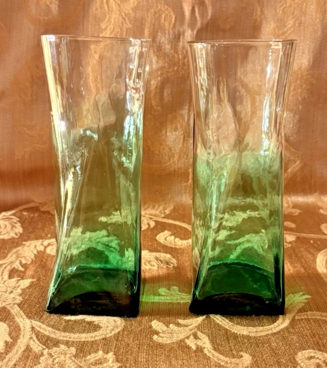 Juego 2 ginebras Tanqueray 14 oz. Vaso Highball trenzado verde y transparente con fondo cuadrado  Foto 4 de 4