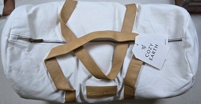 New - Cozy Earth Bamboo Comforter (Queen)