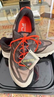 BRAND NEW GORETEX MOAB sneakers vibram sole