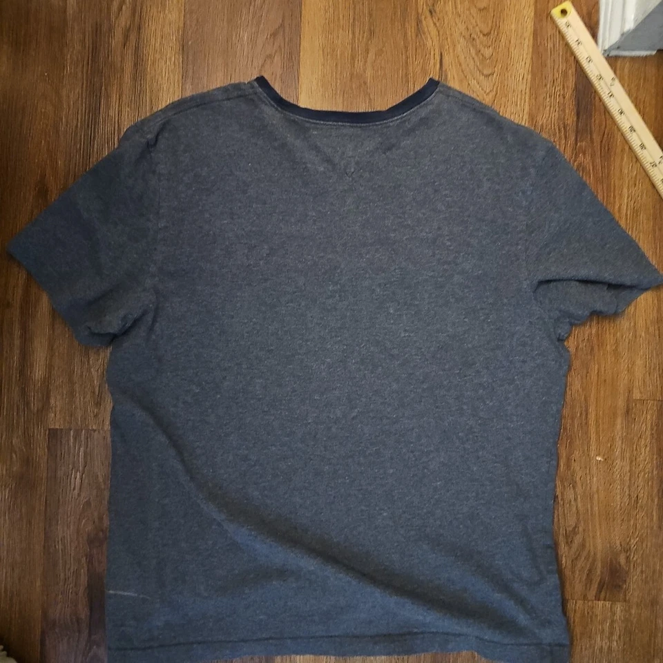 Camiseta de colección Y2K Tommy Hilfiger gris jaspeado para hombre talla XL 100 % algodón peso pesado Foto 4 de 4