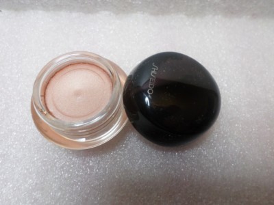 Shiseido  Hydro-Powder Eye Shadow H8 Bare Pink full size NEW