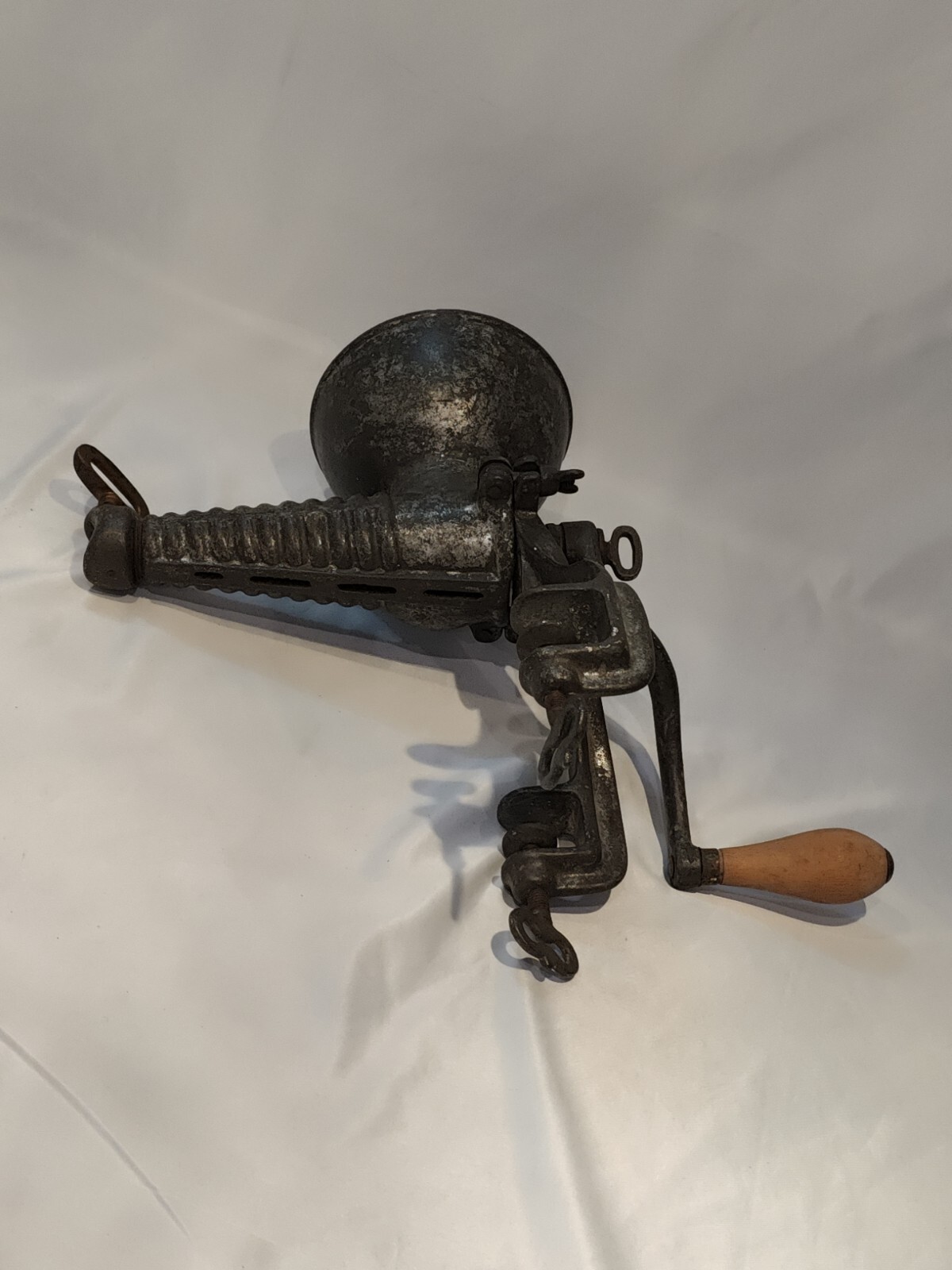 1879 Enterprise Wine Fruit Grape Press Complete, Unique design. Works