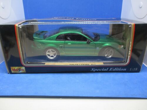 Maisto 1999 Ford Mustang GT Green 1:18 Scale Diecast Car